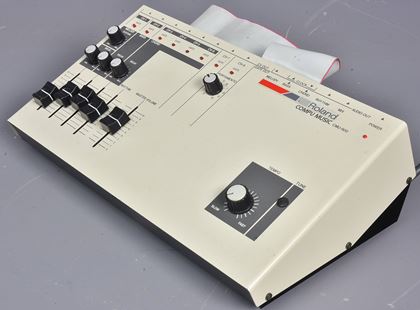 Roland-MU-800R Compumusic as seen